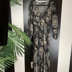 Sportgirl floral dress